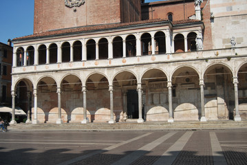 Cremona, città della Bassa