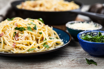 Spaghetti carbonara with egg and pancetta