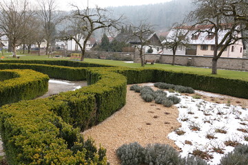 Im Schlossgarten vom Wasserschloss Glatt in Sulz am Neckar