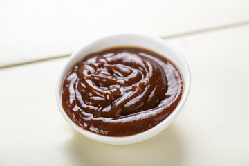 a bbq sauce bowl