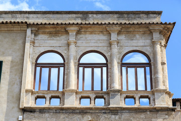 Naklejka premium Europe, Spain, Balearic Islands, Mallorca. Palma de Mallorca. Windows.