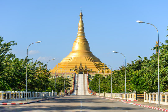 Uppatasanti Pagoda, Nay Pyi Taw, Myanmar