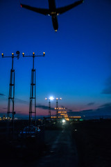 Fototapeta premium Wieczorem lotnisko Sendai Airport w Sendai