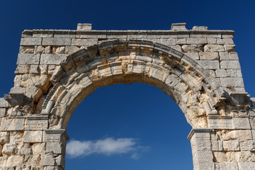 Fototapeta na wymiar Ruins of the ancient town Diokaisareia in Uzuncaburc village, Turkey