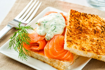 Smoked salmon on toast