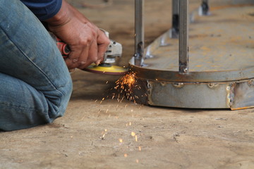 worker welding the steel