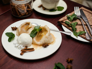 crepes with banana and ice cream