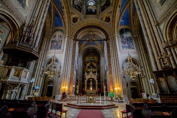 Fototapeta premium Die Altlerchenfelder Pfarrkirche zu den Sieben Zufluchten ist eine römisch-katholische Pfarrkirche im Bezirksteil Altlerchenfeld im 7. Wiener Gemeindebezirk Neubau.