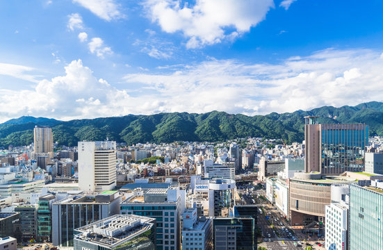 神戸　六甲山と三宮・元町周辺の町並み