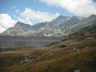 diga lago montespluga