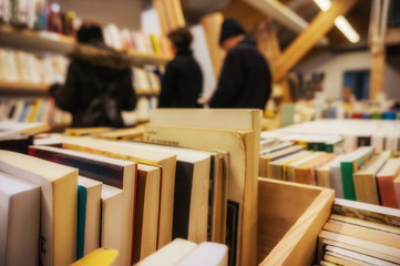 Wiederverwertung Verkauf von secondhand Büchern - Recycling sale of secondhand books