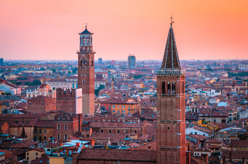 Fototapeta premium Beautiful sunset aerial view of Verona, Veneto region, Italy.