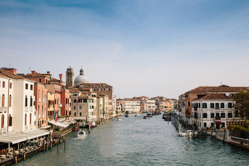 Fototapeta na wymiar Landscape of picturesque Venice channels.