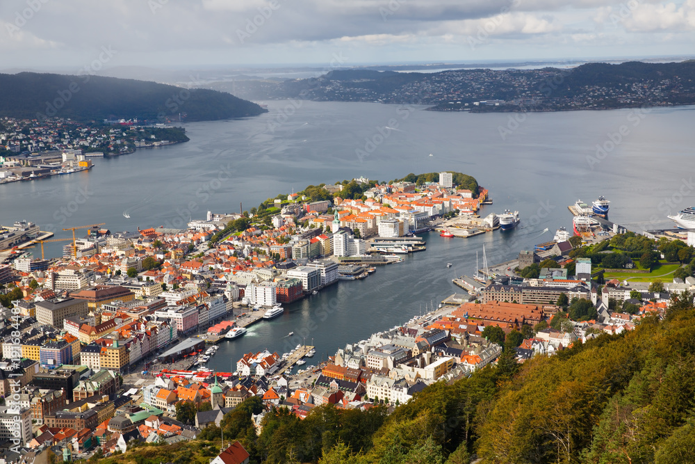 Wall mural Bergen city