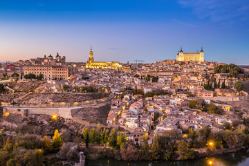 Fototapeta na wymiar Toledo Cityscape with Alcazar at dusk in Madrid Spain