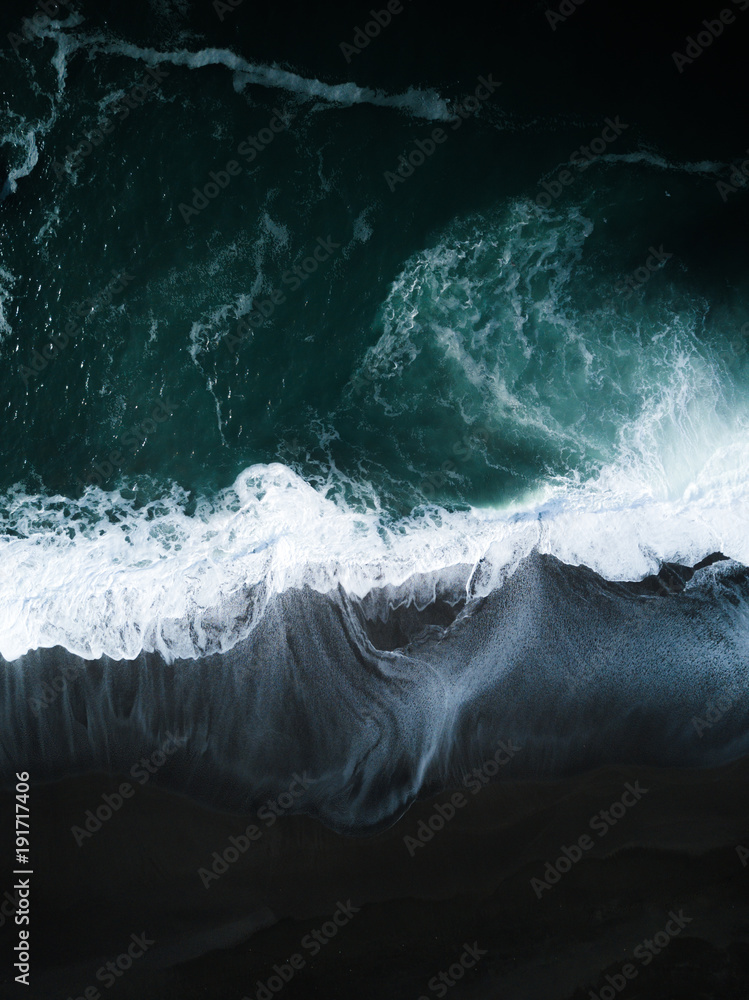 Wall mural dark wave arial shot