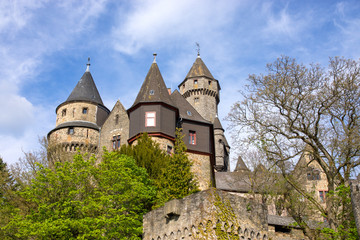 Fototapeta na wymiar Schloss Braunfels im Lahn-Dill-Kreis in Hessen