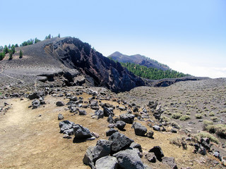 volcanic craters La Palma © cunaplus