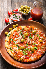 pizza with olives and tomato sauce