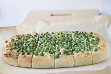 Vegetable pie with green peas