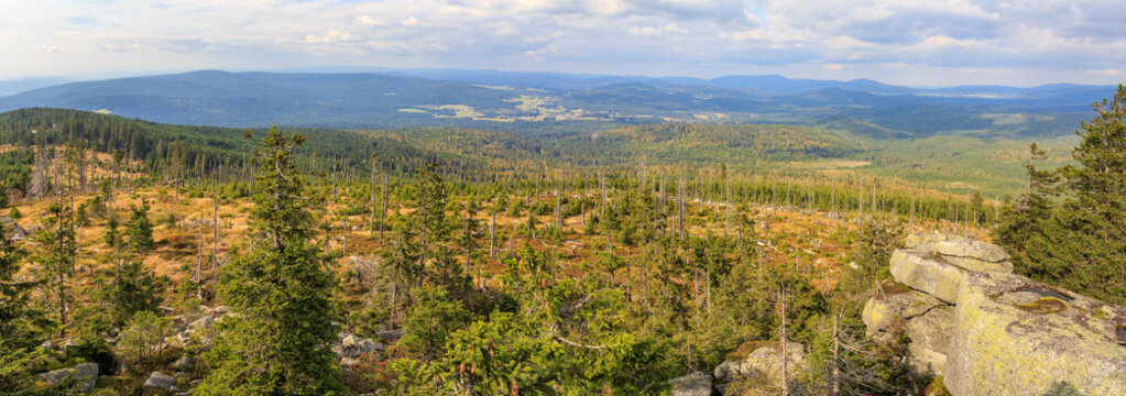 Panoramablick Bayerischer Wald - Aussicht vom Dreisessel