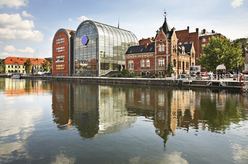 Brda river bank in Bydgoszcz. Poland - obrazy, fototapety, plakaty