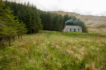 A remote mountain bothy  in the Scottish Highlands © szymanskim