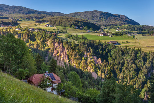 Erdpyramiden bei Klobenstein