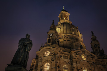 Martin Luther Denkmal vor der Dresdner Frauenkirche