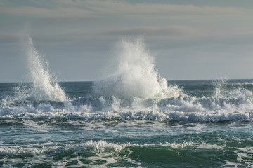 Fototapeta premium Crashing Waves