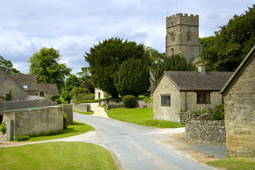 Fototapeta na wymiar The tiny rural Cotswold hamlet of Hampnett, Gloucestershire, UK