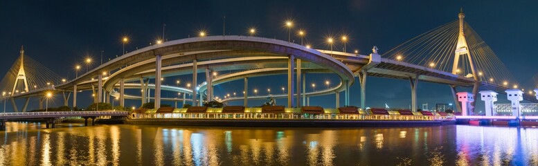Panorama Bhumibol Bridge at night