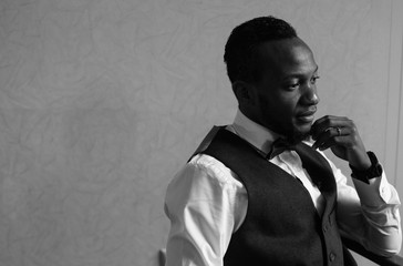 Obraz premium Handsome african American groom 