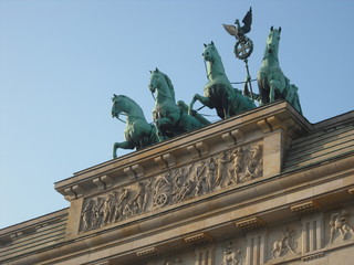 Fototapeta na wymiar Porta di Brandeburgo