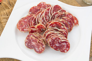 saucisson aux cèpes
