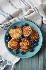 Cheesecakes with blueberries