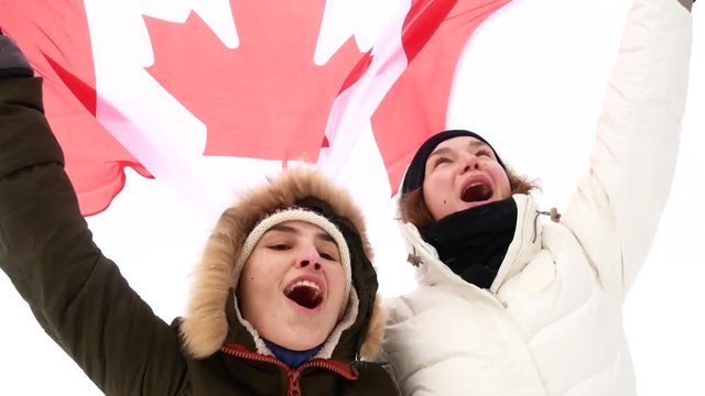 Canadian fan holding the national flag