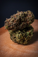 Cannabis Nug - Strain: Buddha's Tooth