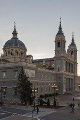 Fototapeta na wymiar Amazing Sunset view of Almudena Cathedral in City of Madrid, Spain