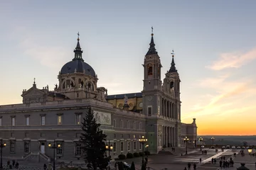 Deurstickers Amazing Sunset view of Almudena Cathedral in City of Madrid, Spain © Stoyan Haytov