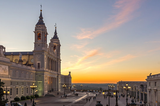 Amazing Sunset view of Almudena Cathedral in City of Madrid, Spain