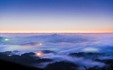 千葉県の九十九谷で見ることのできる雲海夜景