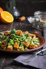 quinoa with tofu and vegetables