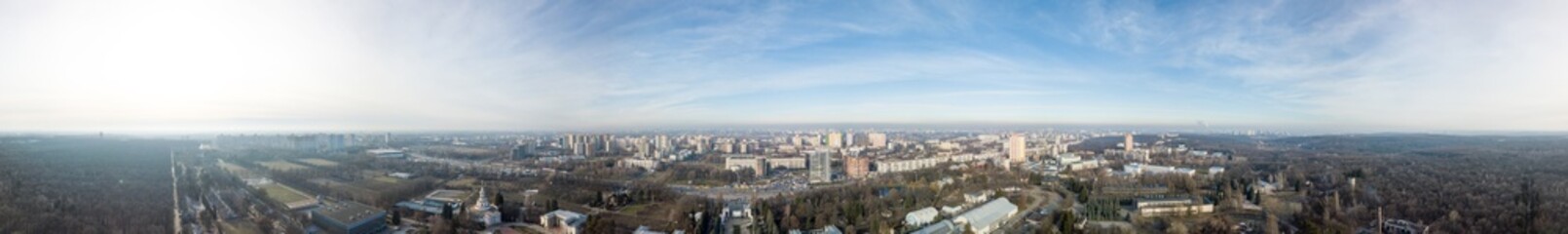 Fototapeta na wymiar Panoramic view of the city of Kiev