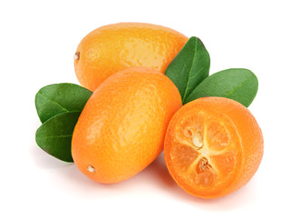 Cumquat or kumquat with leaf isolated on white background close up - obrazy, fototapety, plakaty