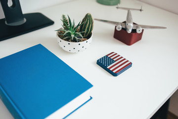 Work desk