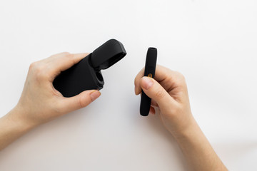 New technology of electronic cigarettes system of heating of tobacco of iqos