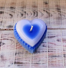 Candle fragrant handmade in the shape of a heart gift to Valentine's Day