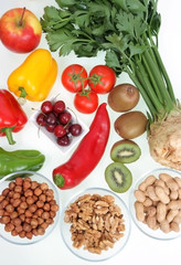 verschiedene Gemüse und Früchte