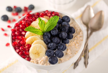 Steel Cut Oats with Pomegranate Seed, Banana and Blueberries